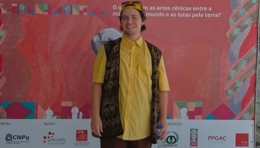 Oficina “Teatro para as Infâncias e a Criança Espectadora”