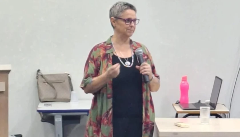 Palestra com Patrícia Lessa em Maringá