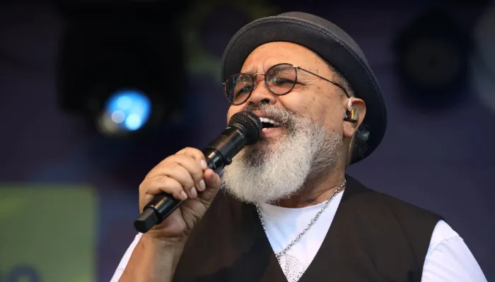 Samba da Madrugada com Jorge Aragão