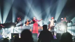 Buena Vista Social Orchestra e Onda Vaga em Maringá