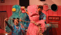 Espetáculo teatral infantil: "No armário não cabe ninguém"