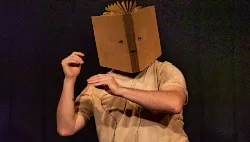 Espetáculo teatral: Livro-me com Fábio Lins em Maringá