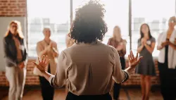 Palestra "Mulheres na Percussão - O Poder do Tambor"