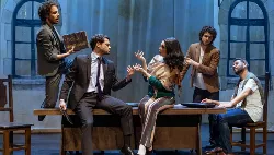 Teatro: O Homem Mais Inteligente da História