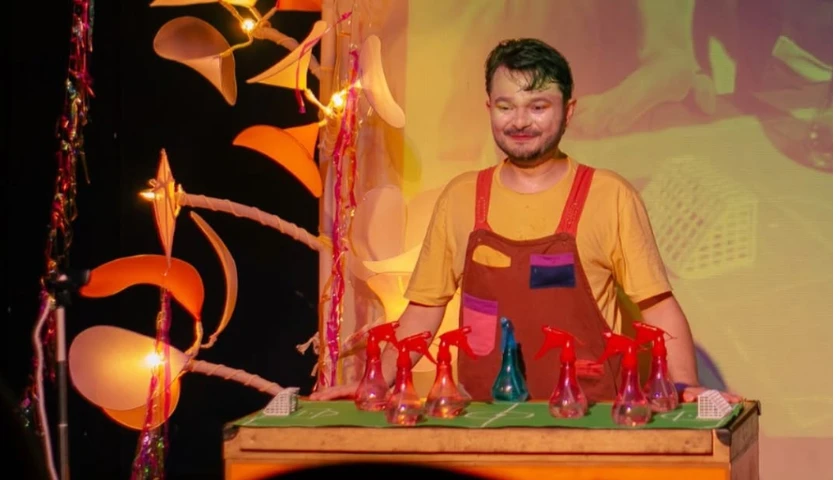 Teatro: Uma história que não se conta: Ernesto e Eu