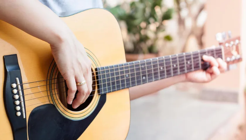 UEM: Aulas de Violão em Maringá