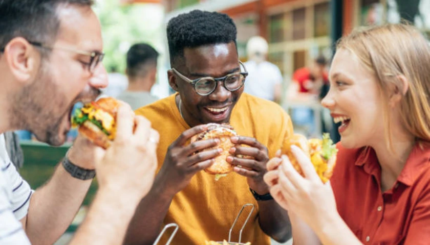 Vila Gastronômica Maringá Encantada 2025